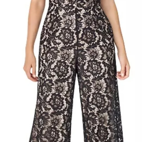 Women's Black Lace Sleeveless Twist-Neck Wide-Leg Jumpsuit - Picture 10 of 13